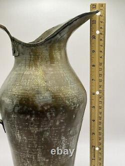 Antique Hammered Dovetailed Copper Ewer Wine Water Can Pitcher Jug 12 Primitive