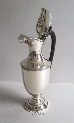 ELEGANT, ANTIQUE SOLID SILVER WATER / WINE JUG. 540gms. HT. 26.8cms. LON. 1919 ELEGANT, ANTIQUE SOLID SILVER WATER / WINE JUG. 540gms. HT. 26.8cms. LON. 1919