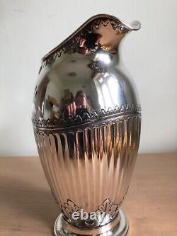 Elegant large Victorian silver water jug. London 1882. Aldwinkle & Slater
