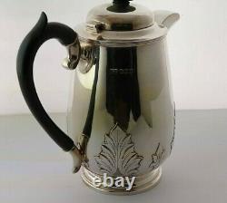 Fine Solid Silver Hot Water Jug 627g Walker & Hall Sheffield 1930