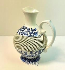 Japanese Blue & White Porcelain Water Pitcher Yunomi Sencha, Kinpo hasami