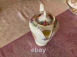 PARAGON MINUET RARE HOT WATER JUG NEVER USED, mint MADE IN ENGLAND