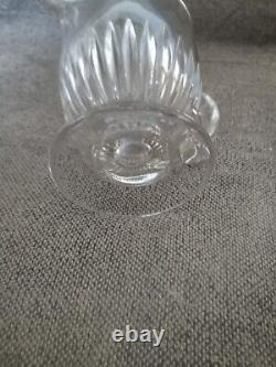 Pitcher water jug in molded cut glass with facets