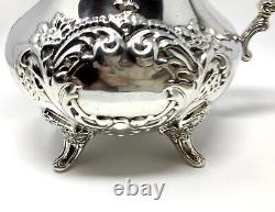 Poole sterling silver hand-chased Crest of Windsor Water Pitcher Jug 1.9 Lb