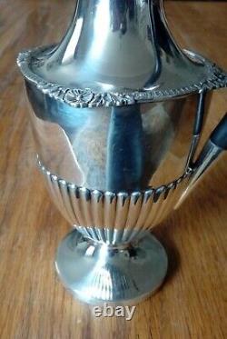 Solid Silver Claret Jug Ewer Water, Walker Hall Sheffield 1914