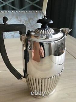 Solid silver antique coffee pot / hot water jug Birmingham 1904