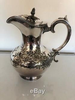 Stunning Large Bulbous Shaped Silver Plated Claret /water Jug (walker & Hall)