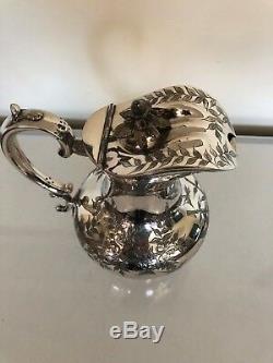 Stunning Large Bulbous Shaped Silver Plated Claret /water Jug (walker & Hall)
