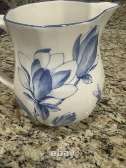 Tiffany & Co Nature Pitcher 70 oz. Made in England Magnolias Water Jug