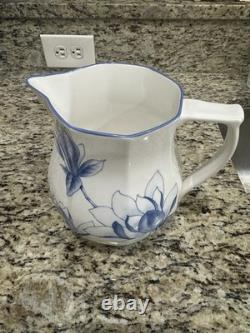 Tiffany & Co Nature Pitcher 70 oz. Made in England Magnolias Water Jug