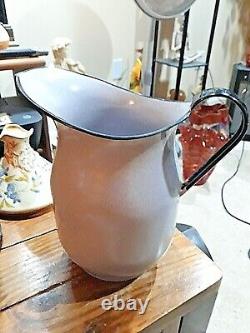 VTG. 1943 MILATARY US B. E. CO. IC Enamelware METAL Water Pitcher RARE COLOR
