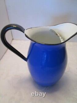 Vintage Blue Enamelware water Pitcher Jug Farmhouse withice lip Japan OTO 9 ½ T