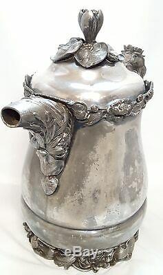 Vintage Late 19th Cent WM Rogers Floral Design ICE WATER Pitcher Silver Plate