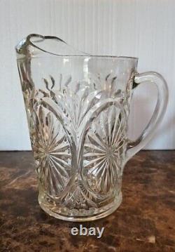 Vintage Leaf Pattern Embossed Clear Glass Water Jug Kitchenware Pitcher