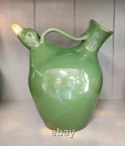 Carafe en poterie de Jack T. Maness, tête de canard verte, pichet figuratif d'eau, art folklorique de Caroline du Nord