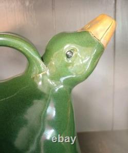 Carafe en poterie de Jack T. Maness, tête de canard verte, pichet figuratif d'eau, art folklorique de Caroline du Nord