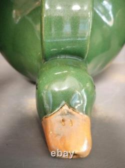 Carafe en poterie de Jack T. Maness, tête de canard verte, pichet figuratif d'eau, art folklorique de Caroline du Nord