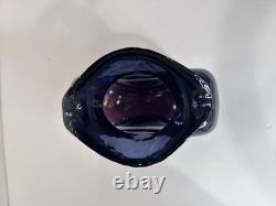 Carafe en verre épaisse à double bec en améthyste violet BLENKO vintage