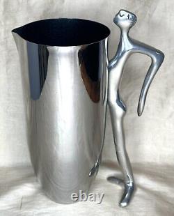 Carafon d'eau en acier inoxydable à poignée figurative pour homme de Carrol Boyes en production précoce