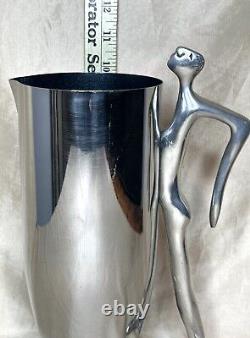 Carafon d'eau en acier inoxydable à poignée figurative pour homme de Carrol Boyes en production précoce