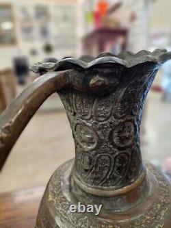 Cruche/Pichet en cuivre turc, Couture en crampon, Martelé Antique et Ornementé, Fabriquée à la main