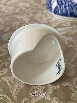 Cruche d'eau Royal Crown Derby Blue Mikado avec couvercle en porcelaine fine. Impeccable