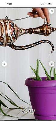 Ensemble de 2 cruches en cuivre de 2 litres avec motif floral + Rare beau vase