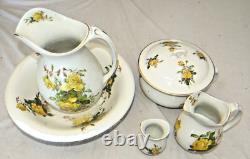 Ensemble de salle de bain Knowles de 6 pièces : lavabo, pichet d'eau, pot de chambre et jugs