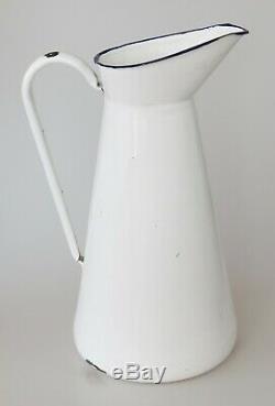 Grand Pitcher 17,5 Antique Français Blanc Enamelware Eau Jug Ferme Pays