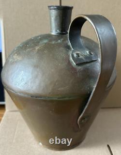 JUG À EAU OVALE EN CUIT ANTIQUE PRIMITIF EN CUIVRE 7 x 6