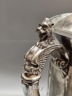 Jarre à eau en argent quadruple plaqué de Simpson Hall Miller, Mouvement esthétique antique