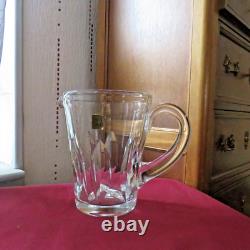 Jarre à eau en cristal de Saint Louis, modèle Jersey, signée 1