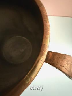 Jarre à eau en cuivre antique du 19e siècle avec joint en queue d'aronde martelé