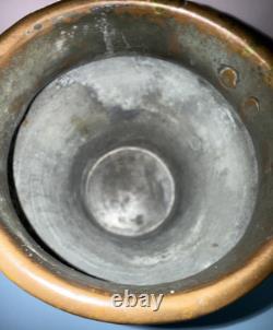 Jarre à eau en cuivre antique du 19e siècle avec joint en queue d'aronde martelé