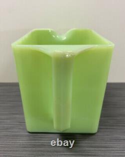 Jeannette Glass Co Jadite / Jadeite / Jade-ite Ice Box Jug (pichet D’eau)