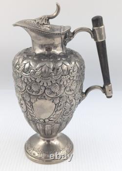 Jug à eau ou à vin en argent étamé anglais orné victorien avec poignée en bois SB&M A1