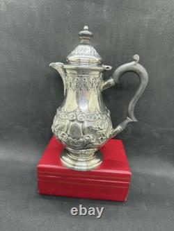Juge à eau en argent sterling victorien orné, Londres 1897 par GJDF