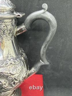 Juge à eau en argent sterling victorien orné, Londres 1897 par GJDF