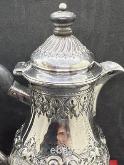 Juge à eau en argent sterling victorien orné, Londres 1897 par GJDF