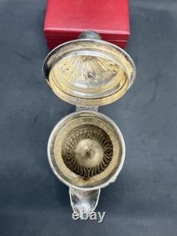 Juge à eau en argent sterling victorien orné, Londres 1897 par GJDF