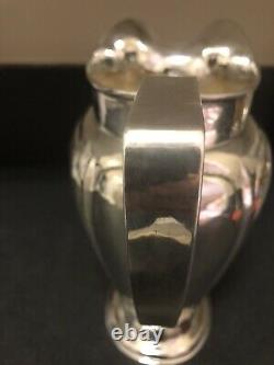 Mulholland Brothers Arts And Crafts Sterling Water Pitcher Exceptionnel