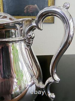 Old Lg. Sterling Silver International Prelude Hand Poursuivi Water Pitcher 682 Gr
