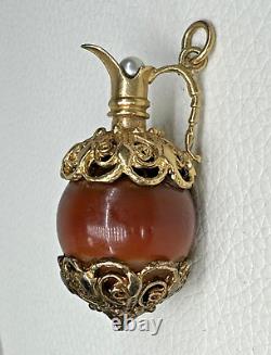 Pendentif vintage en or jaune 14 carats style étrusque avec pierre en forme de cruche à vin et d'eau, 17g