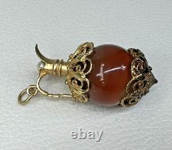 Pendentif vintage en or jaune 14 carats style étrusque avec pierre en forme de cruche à vin et d'eau, 17g