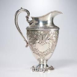 Pichet à eau antique en argent sterling Amston repousse sur pied 1002 2,25 qt 11,25 h