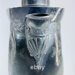 Pichet à eau en métal argenté Antique Simpson Hall Miller. #387