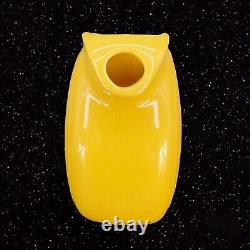Pichet à eau ou à jus en céramique jaune de Fiestaware, grand format, avec l'ancien logo USA de Fiesta