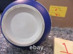 Pichet à eau pour thé Wedgwood en poterie Jasperware bleu foncé 24 2 Y Cupidon Angleterre