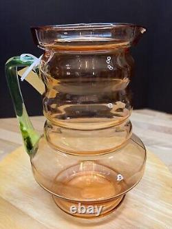 Pichet à eau vintage en verre de flint Dunbar rose pastèque avec poignée en verre d'uranium