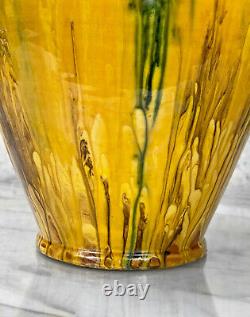 Pichet d'arrosage en porcelaine jaune de poterie italienne vintage